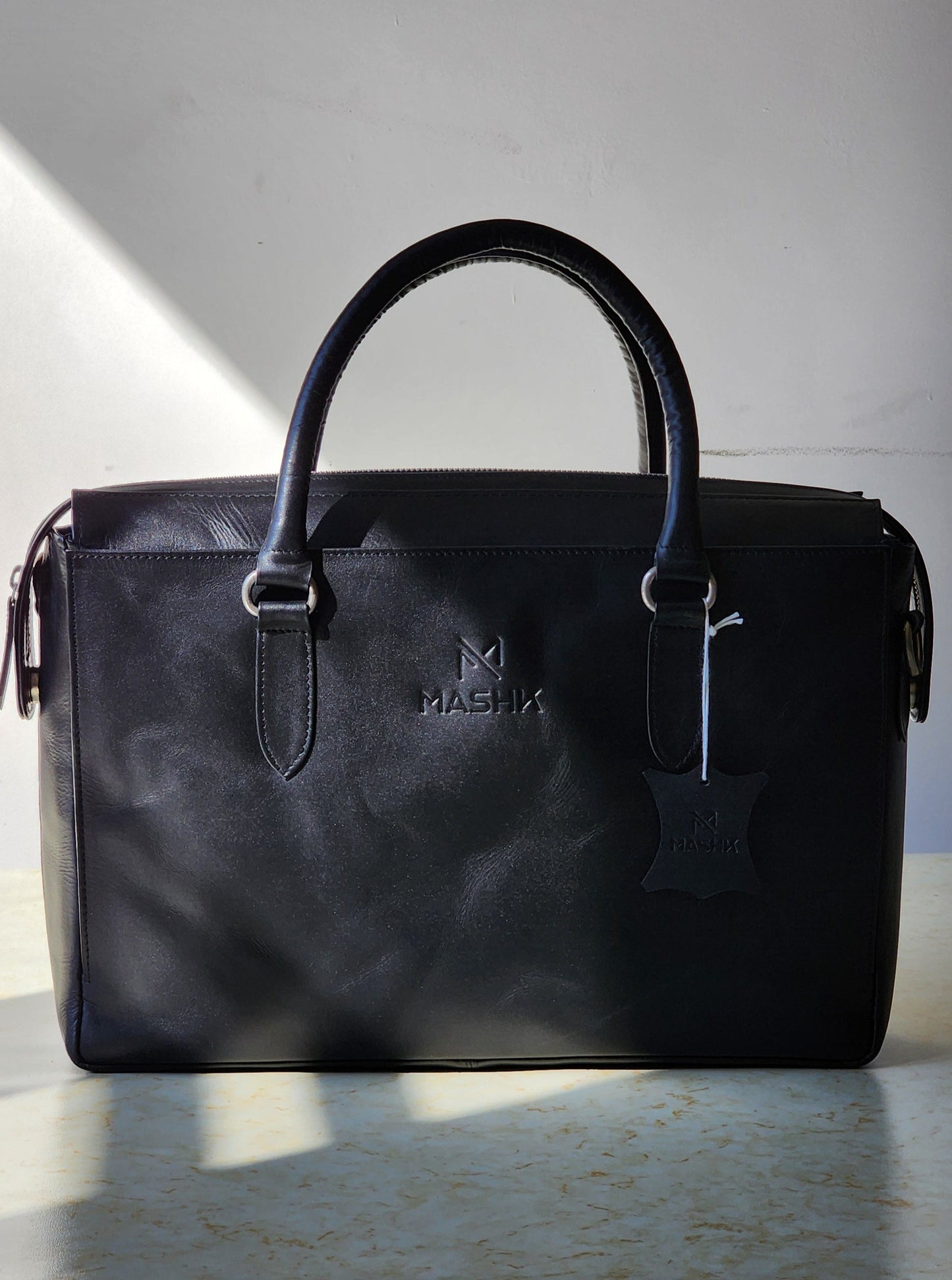 Amy Tote – Classic Black