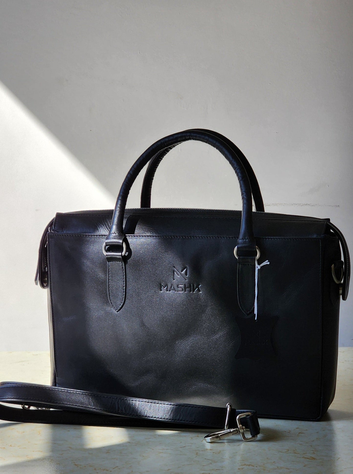 Amy Tote – Classic Black