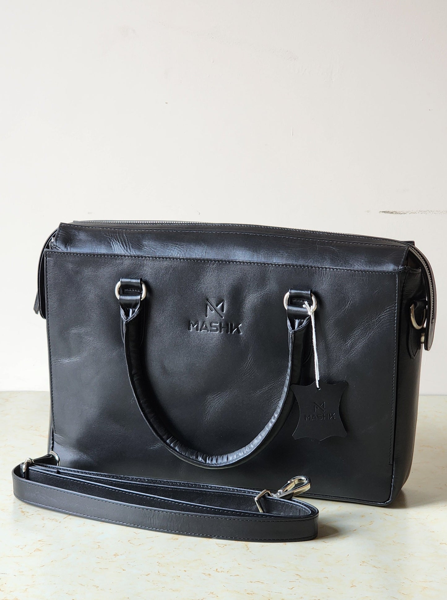 Amy Tote – Classic Black