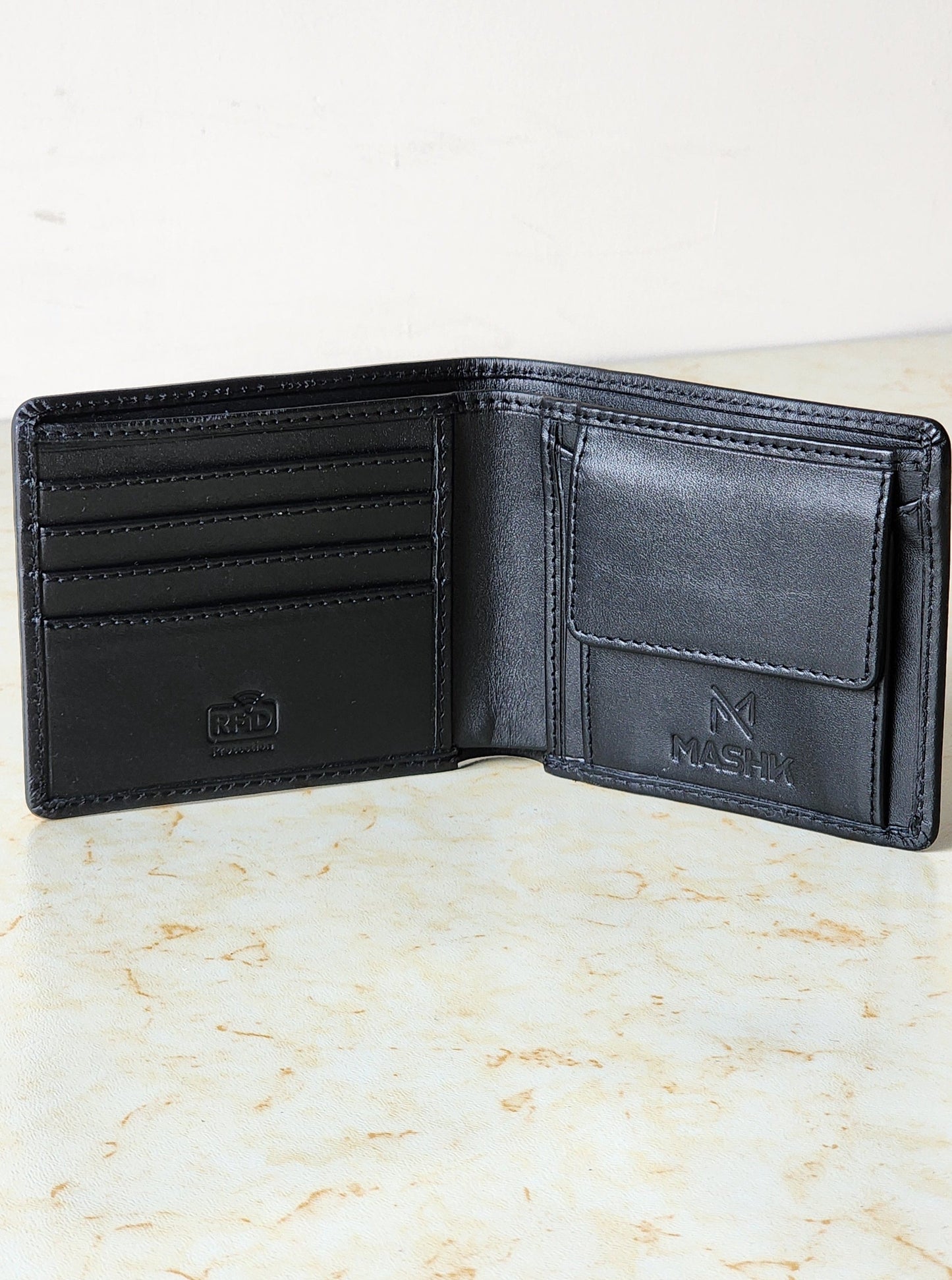 Classic Wallet – Classic Black